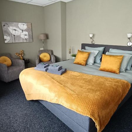 Hotel Rozenburg מראה חיצוני תמונה
