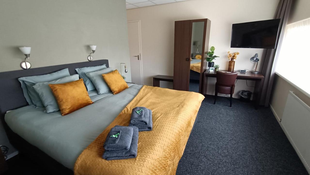 Hotel Rozenburg מראה חיצוני תמונה