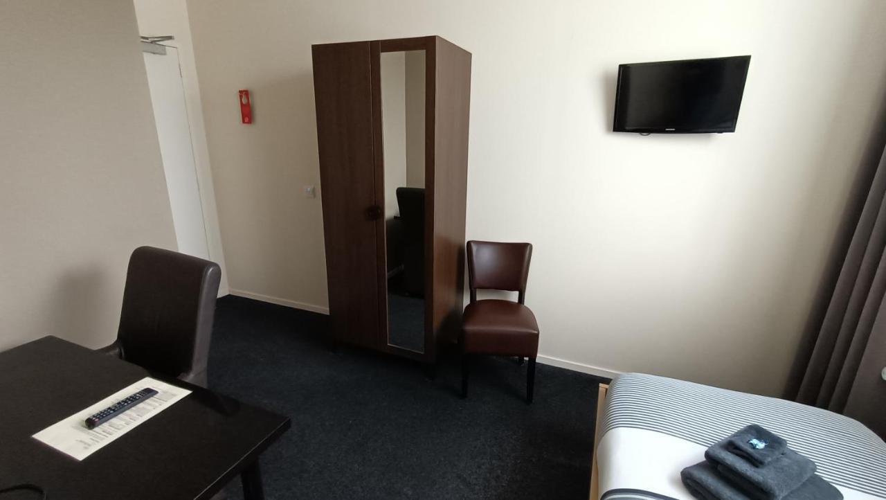 Hotel Rozenburg מראה חיצוני תמונה