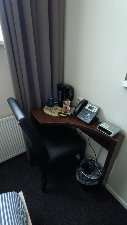 Hotel Rozenburg מראה חיצוני תמונה