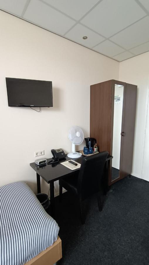 Hotel Rozenburg מראה חיצוני תמונה